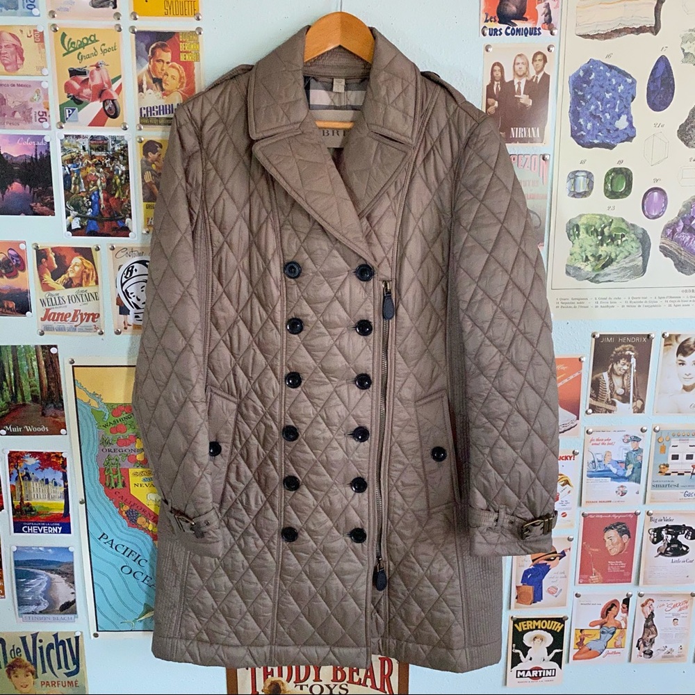 BURBERRY FLYNSBURY CHECK LINED DOUBLE-BREASTED QUILTED COAT SIZE LARGE